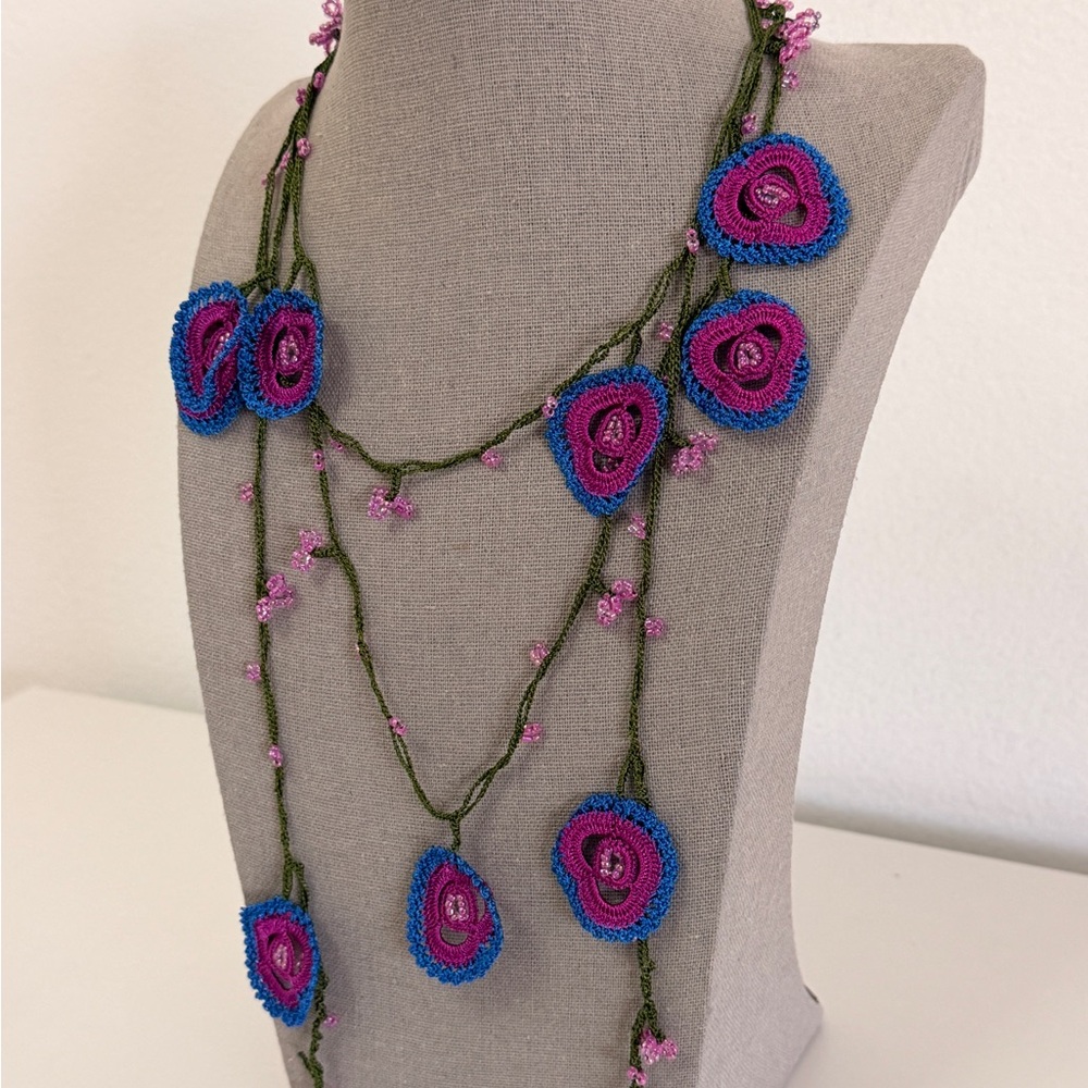Collectable Traditional Turkish Handcrafted Oya Necklace - Picture 3 of 7